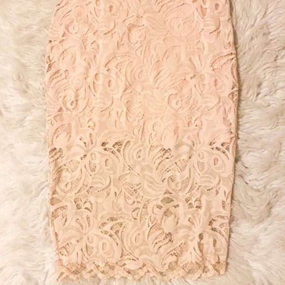 H&M Pink Lace Pencil Skirt - Picture 3 of 3
